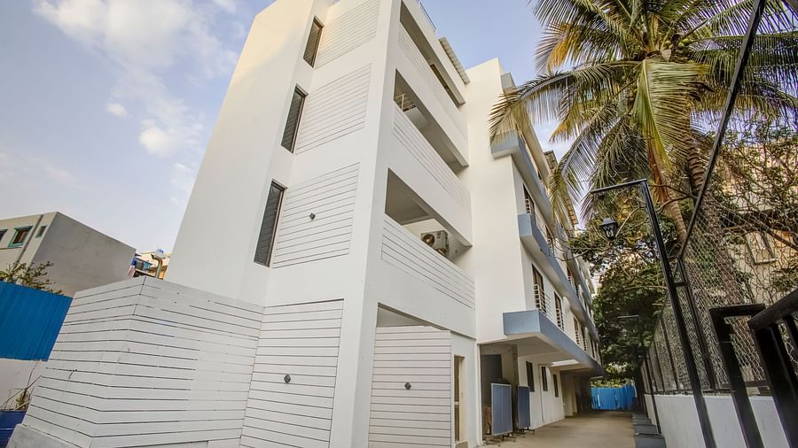 Overview of the parking area next to the building - Magnus Aerith Studio, Kharadi
