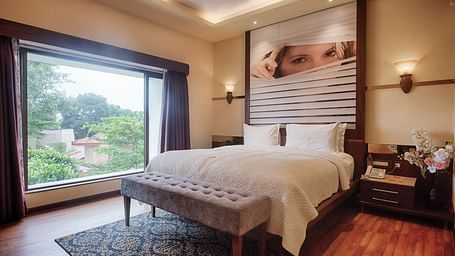 PRESIDENTIAL SUITE (7)