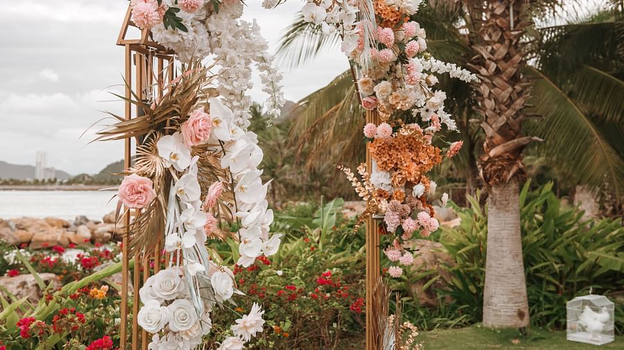 An outdoor image decorated by flowers - Alibu Resort Nha Trang