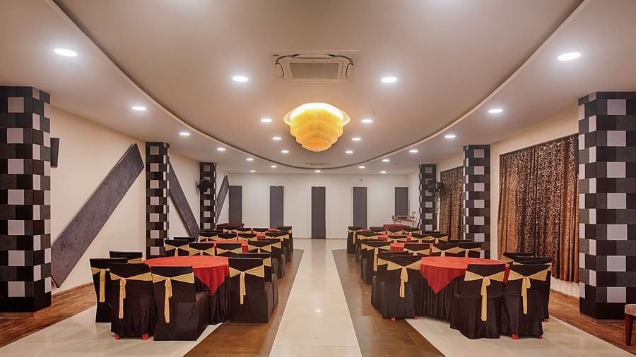 CLUB HALL