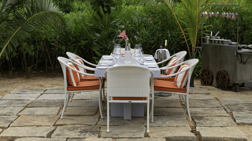 Outdoor Dining La Concha Restaurant in Goa in daytime 4