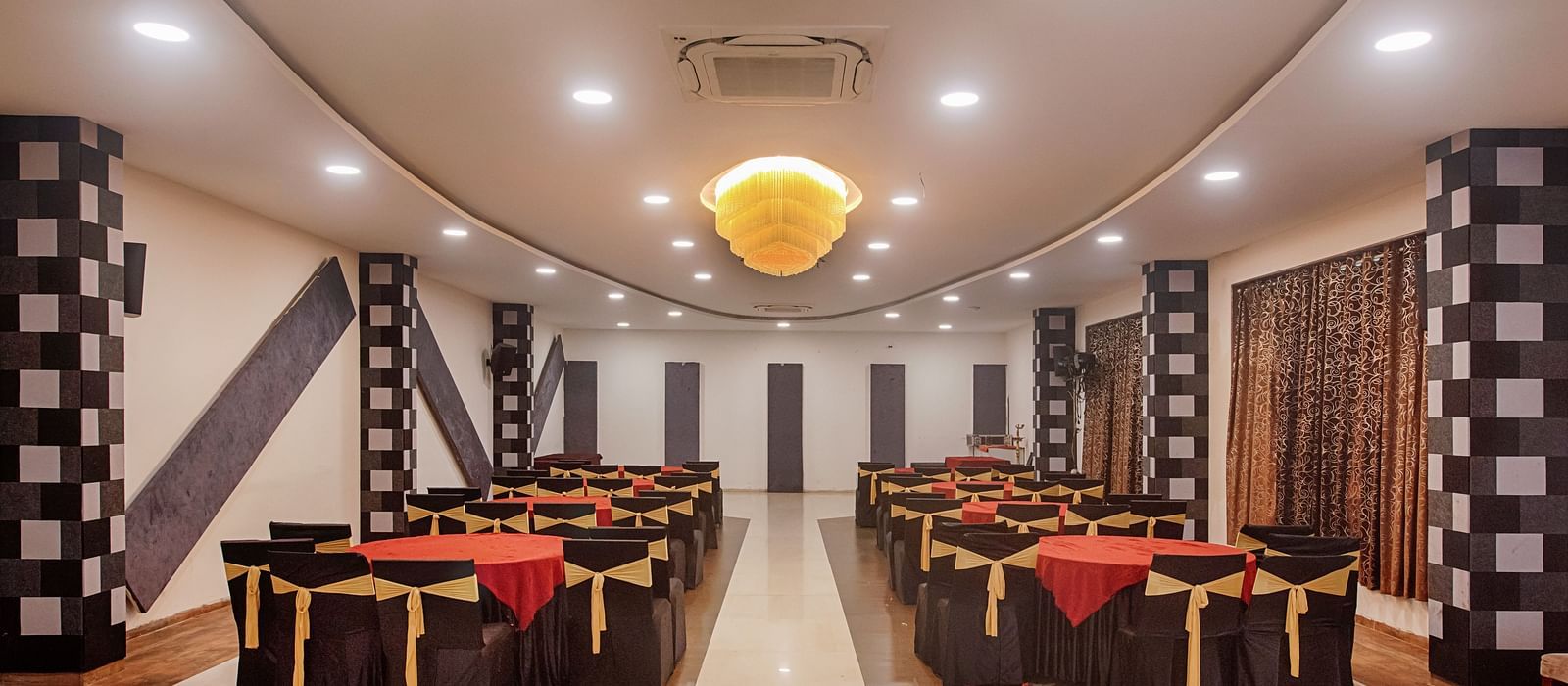 CLUB HALL