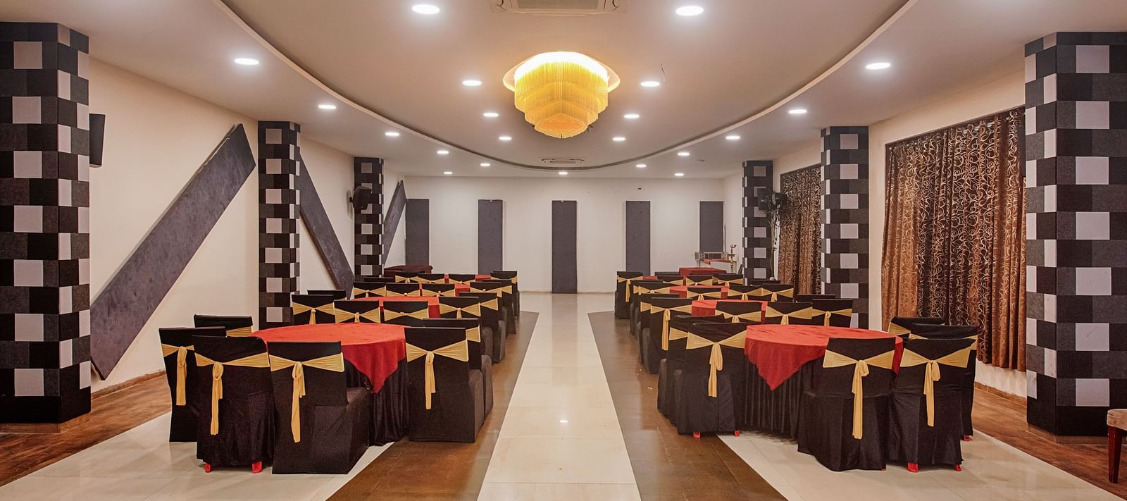 CLUB HALL