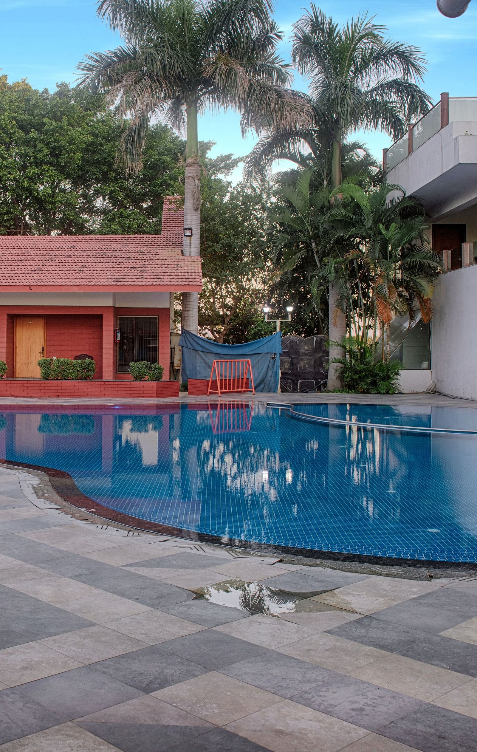 pool2