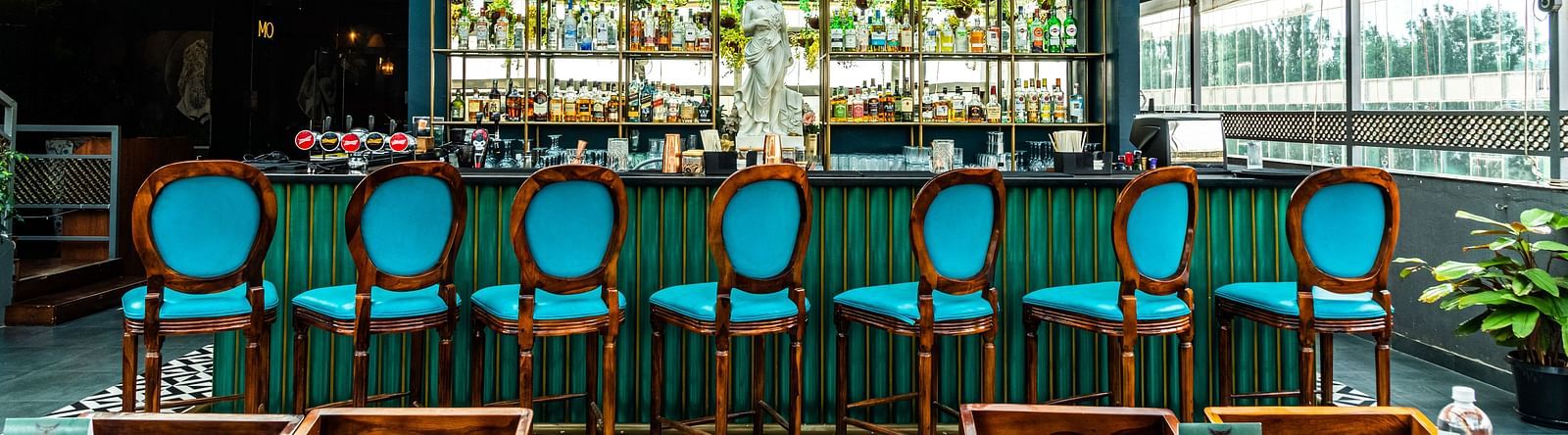 Blue cl=olouKyba at Visthara - Urban Boutique Hotel 9
