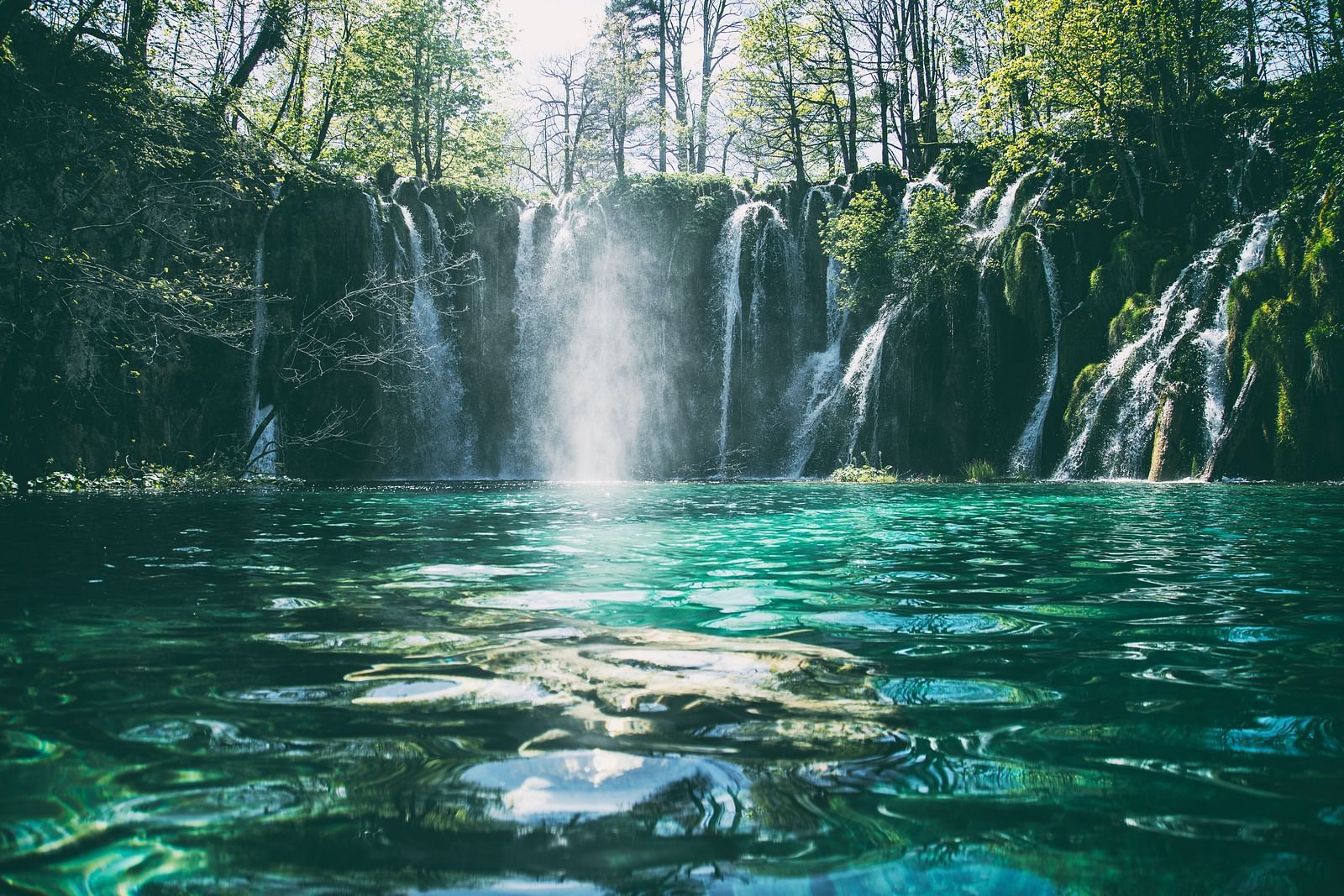 stunning views of the aruvikkuzhi falls