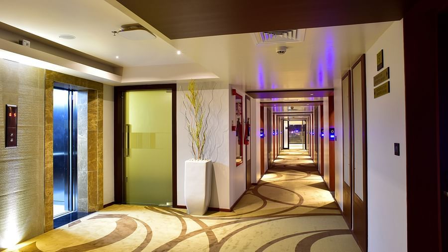 Floor Coridor
