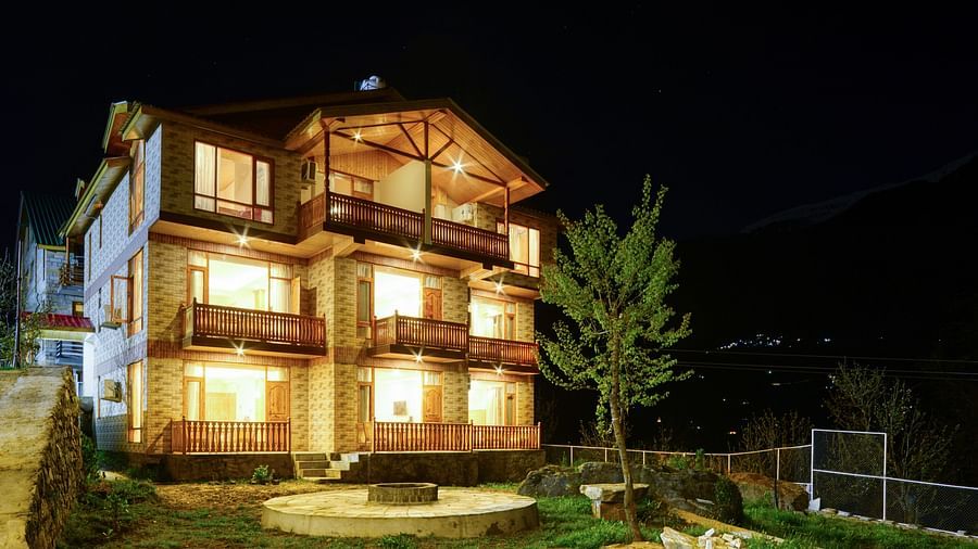 Cholang Cottage