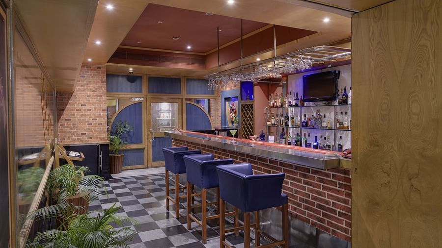 Bar 3