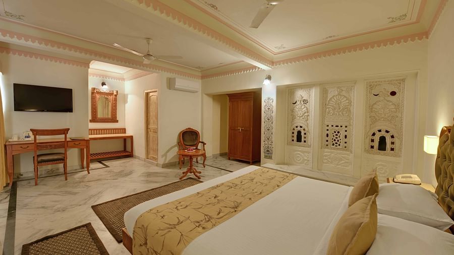 Deluxe Rooms 3