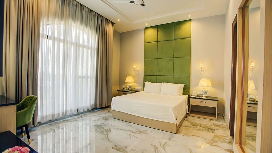Executive Suite