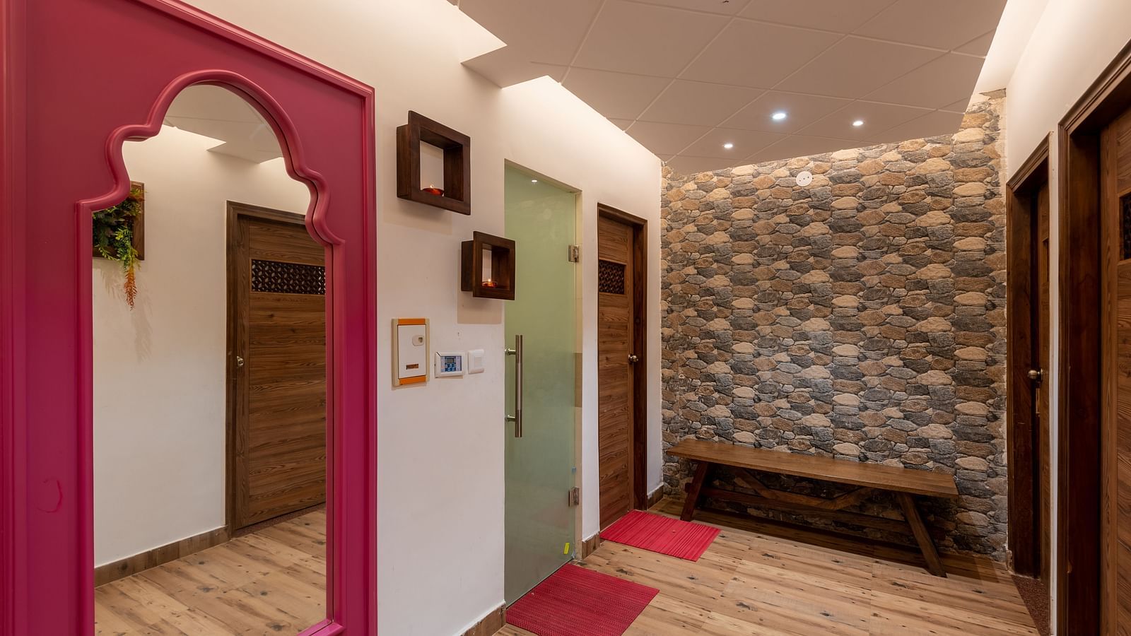 spa corridor featuring a pink mirror at DLS Spring Valley Resort Dharamshala