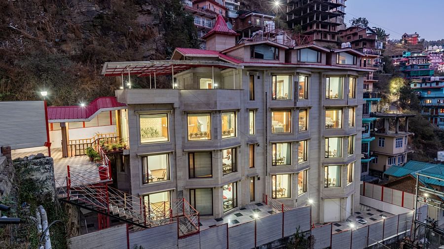 Facade image of the DLS Hotels The Rock Castle