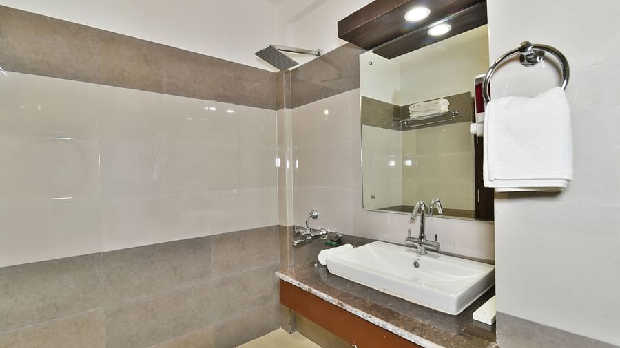 Shot of the wash basin in the resort | DLS Kapoor Resort Manali