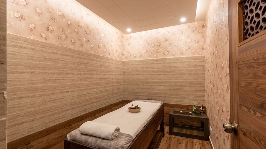 Spa massage bed  at DLS Spring Valley Resort Dharamshala