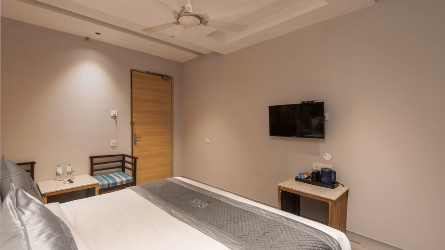 Deluxe Room with forest view 3