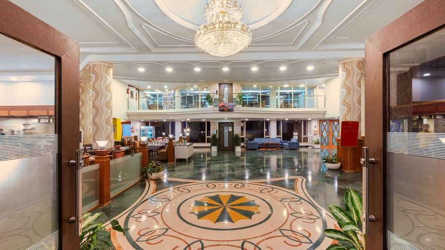 Lobby area of Mayur Retreat showcasing seating areas, and modern interiors at Mayur Retreat.
