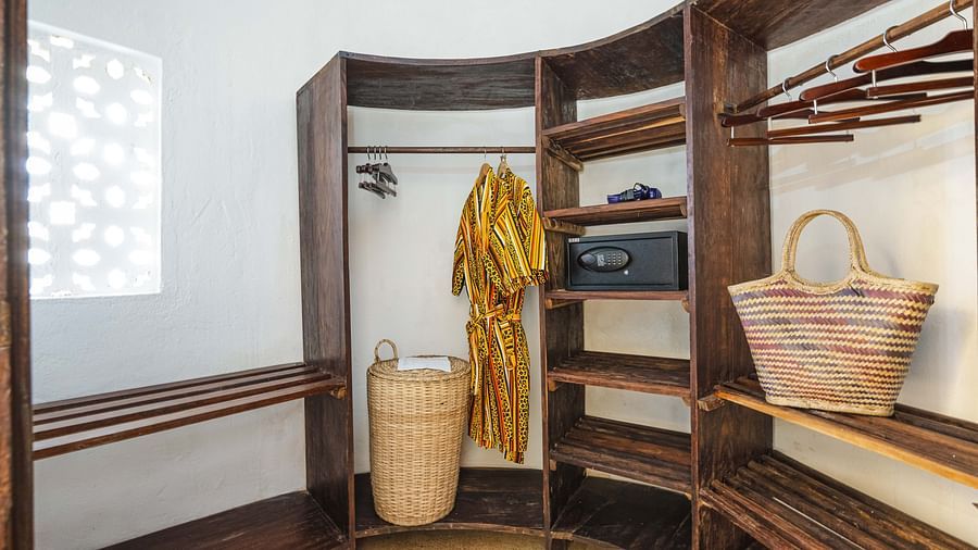 Monsoon Villa Closet