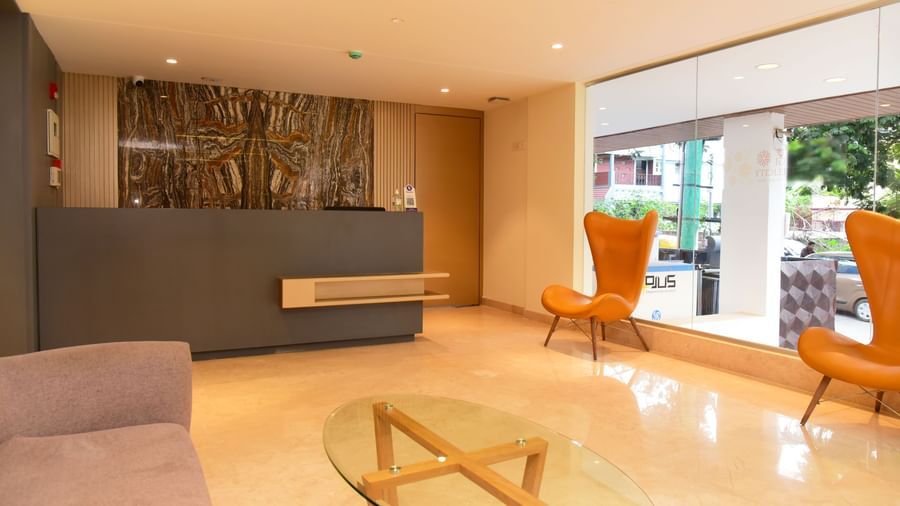 Lobby (3)