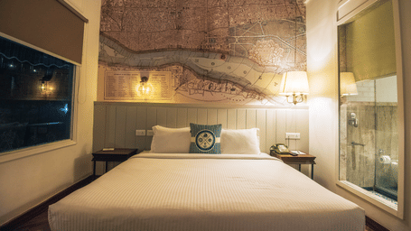 Heritage Cabin Strand View  (3)