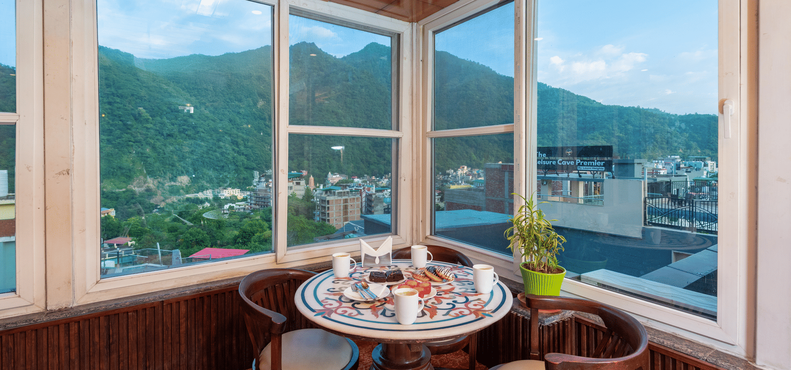 DLS Hotels on the Ganges | Hotel near Ram Jhula | Hotel in Tapovan