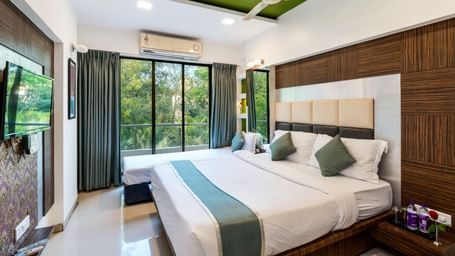 Super Deluxe Room1