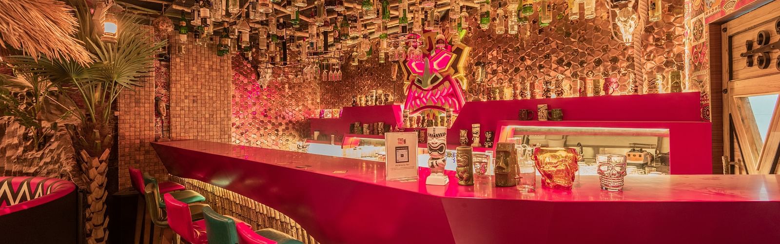 Tiki Tako Night Club hi2dga