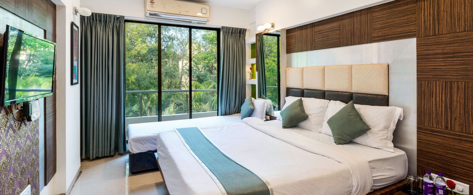 Super Deluxe Room1