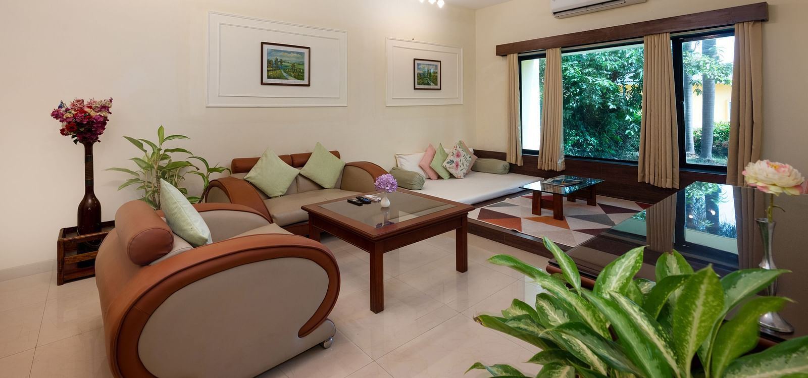 8 - Executive Suite 1