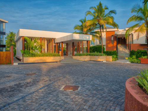 The modern arrival pavilion at Azaya Beach Resort Goa, a luxury choice among resorts in South Goa