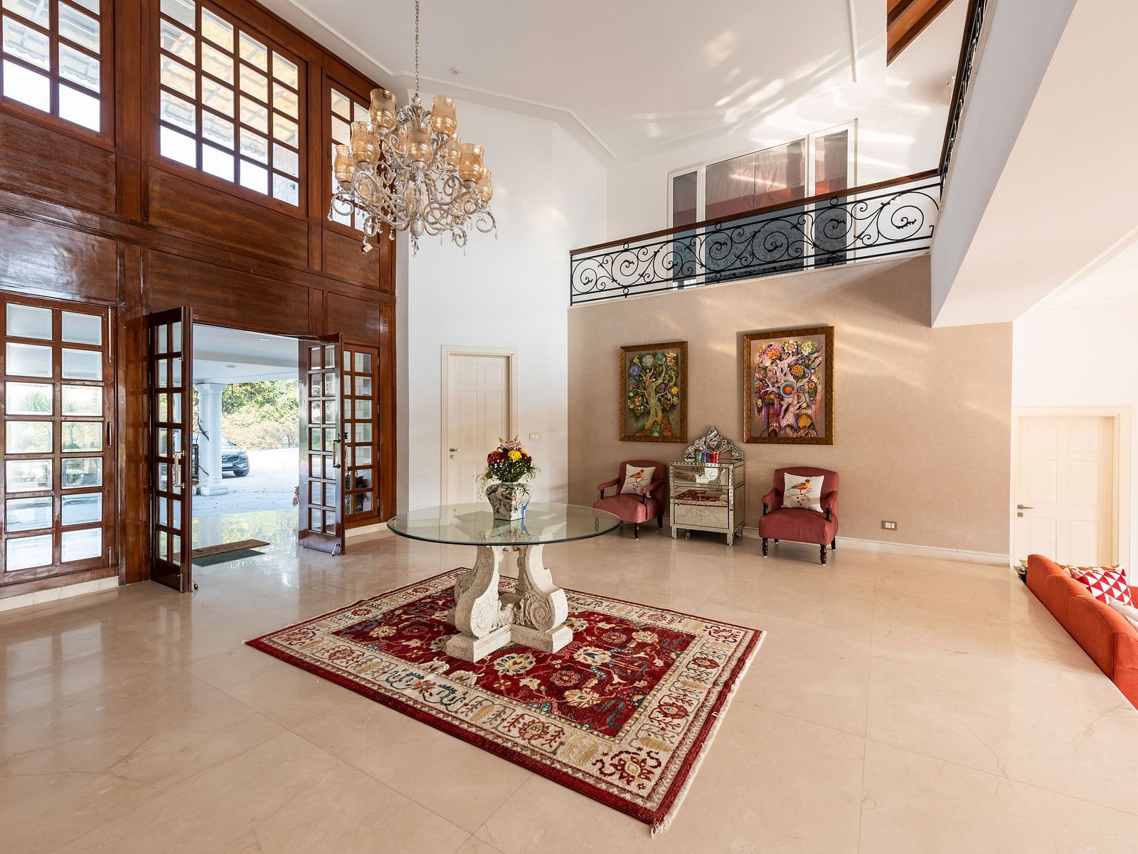 An image of a well decorated common area at BluSalzz resort.