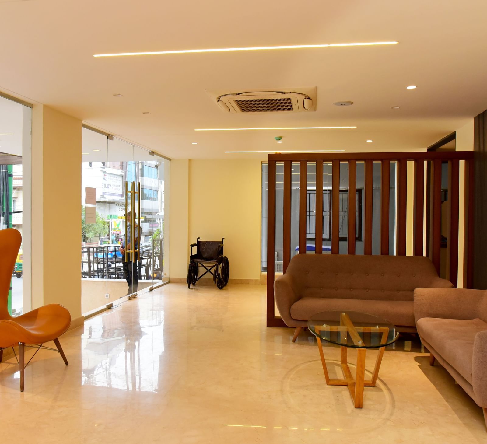 Lobby 3
