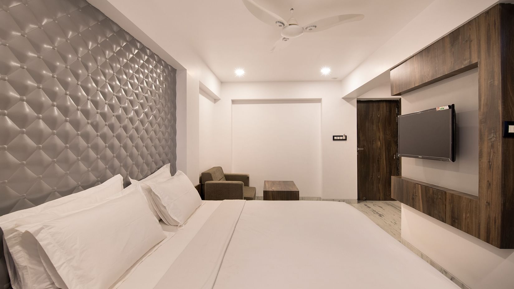 Sanmukh by Adamo - interior of one of our hotel rooms in Nathdwara