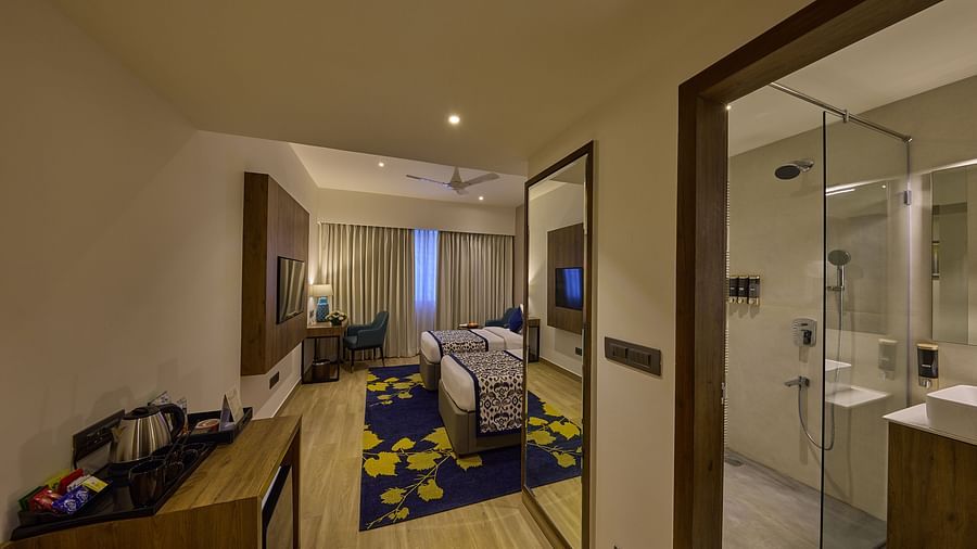 Grand Continental Manyata14013