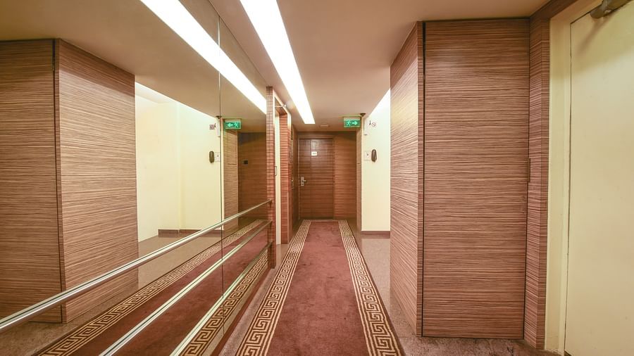 lobby - hotel bawa suites khar