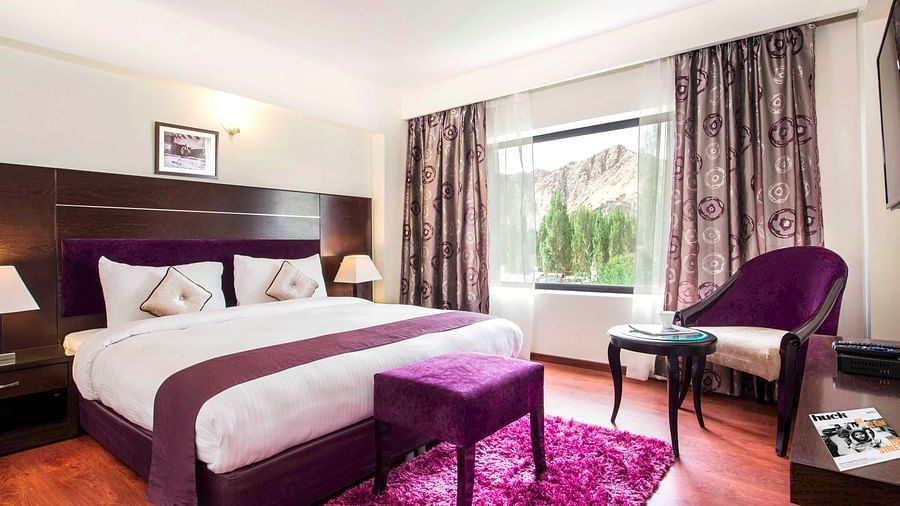 Executive Suite 1