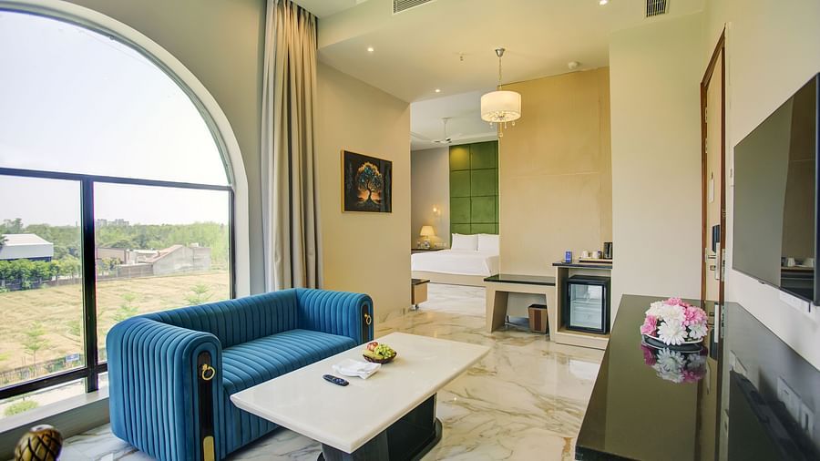 Executive Suite 3