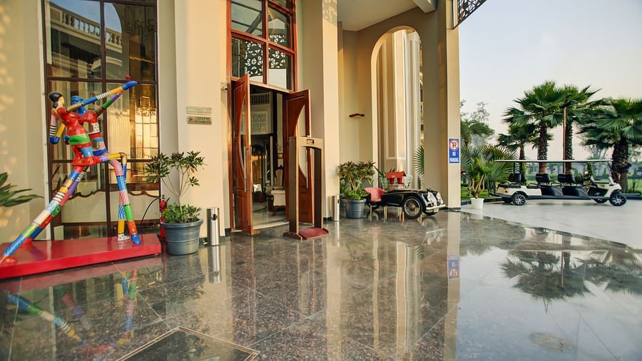 Main Porch 2