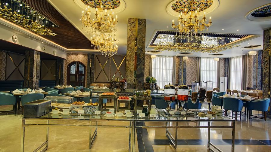 Restaurant 2