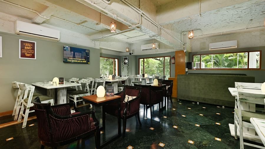 MEZZE9 Bar Kitchen 18