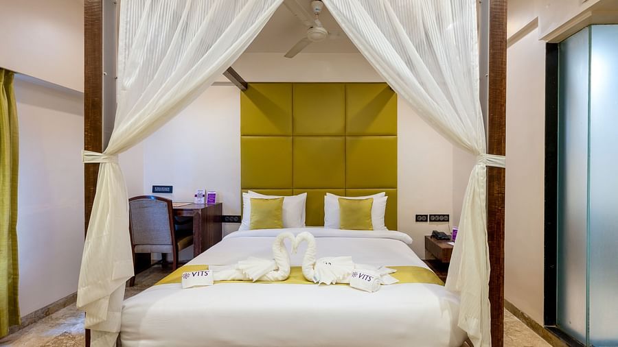 Super Deluxe Room at VITS Sharanam Thane 7