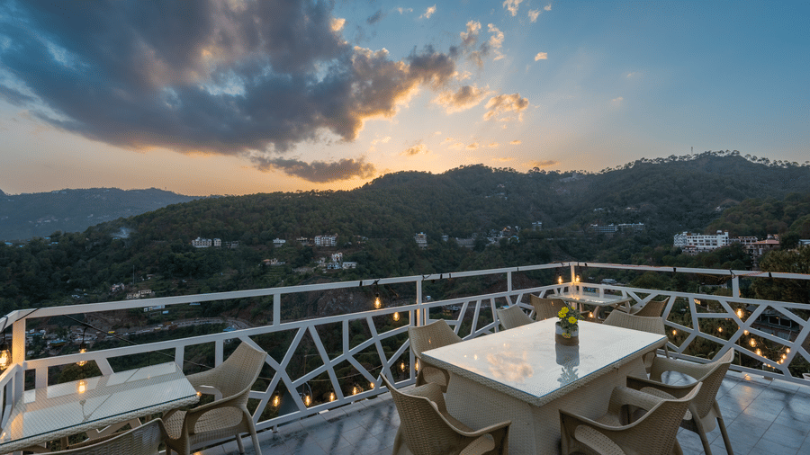 Roof top  dinning