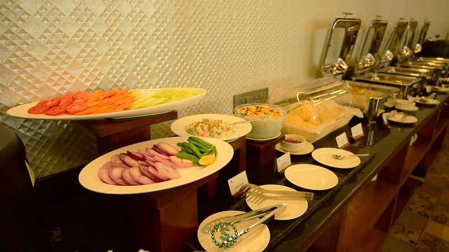 The Silver Spoon Restaurant at The Silver Sky Hotels and Resorts in Chikkamangaluru 1