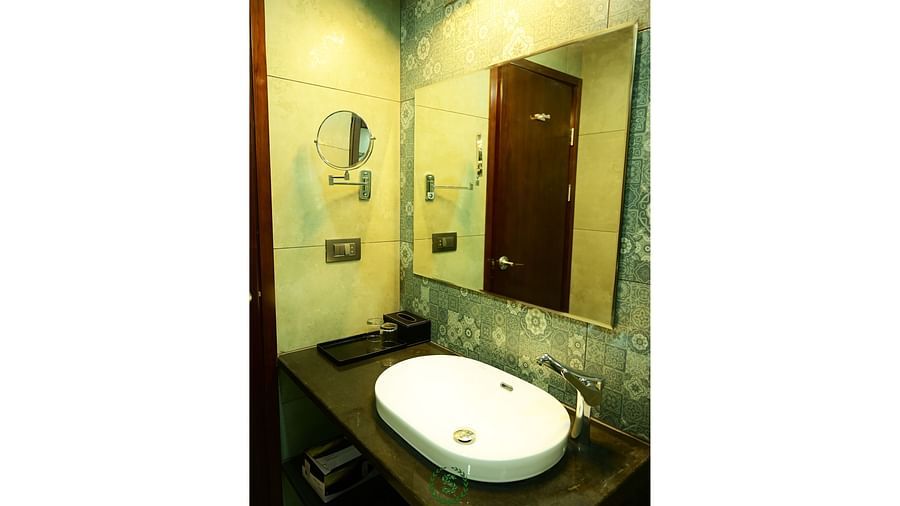 Washroom of Silver Ingots Rooms at The Silver Sky Hotels and Resorts, Chikkamagaluru 1