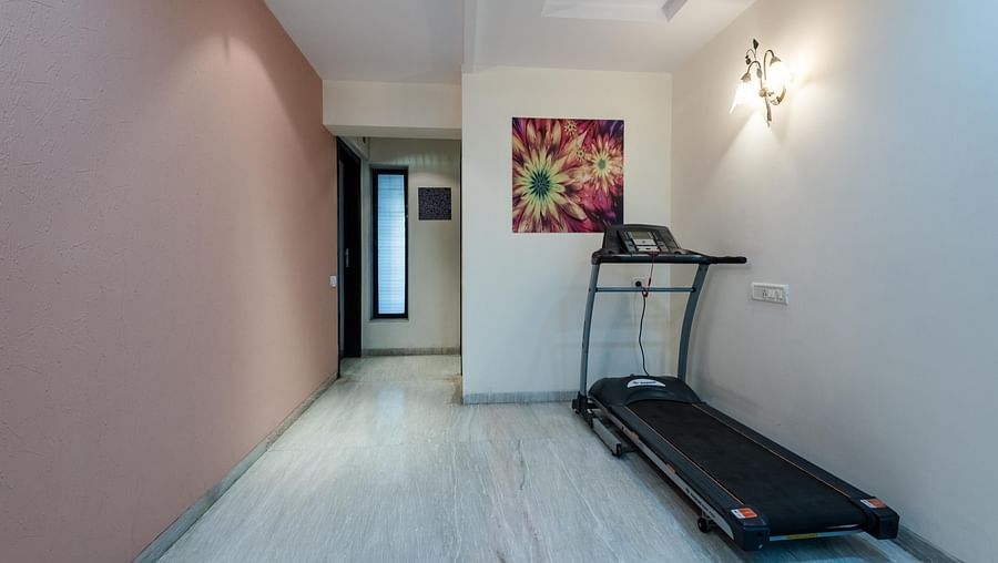 Dragonfly Apartments, Andheri, Mumbai Mumbai Treadmill Dragonfly Service Apartments Andheri Mumbai