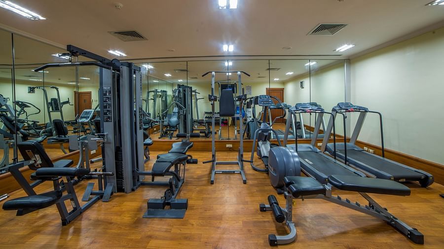 many equipment inside a Gym at Raj Park Hotel in Alwarpet, Chennai