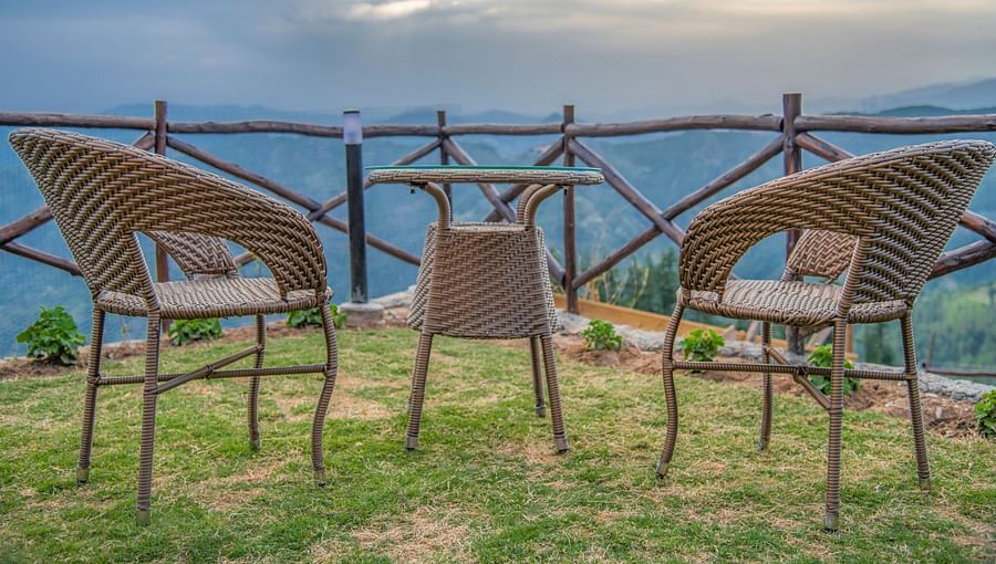 alt-text Woodays Resort Shimla _Luxury Resorts in Kufri_Cottages in Shimla 8