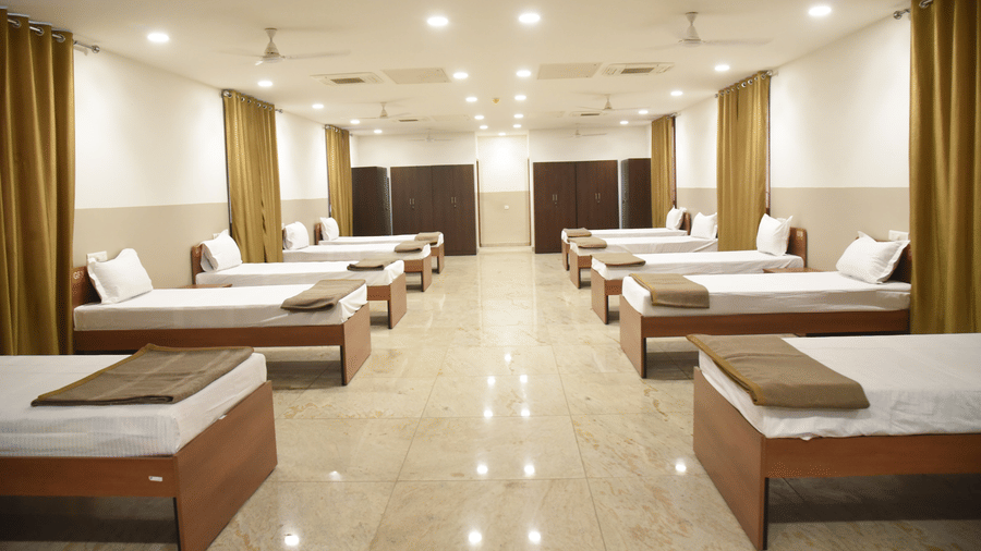 Dormitory with beds and wardrobes side view - Southern Grand Kashi