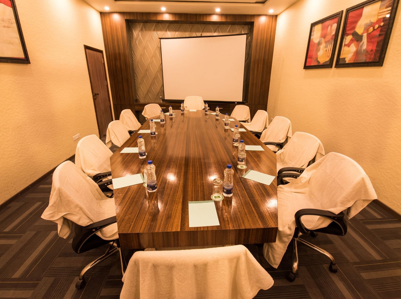 boardroom and conference hall at Le ROI Digha Hotel West Bengal showcasing a spacious area to conduct events6