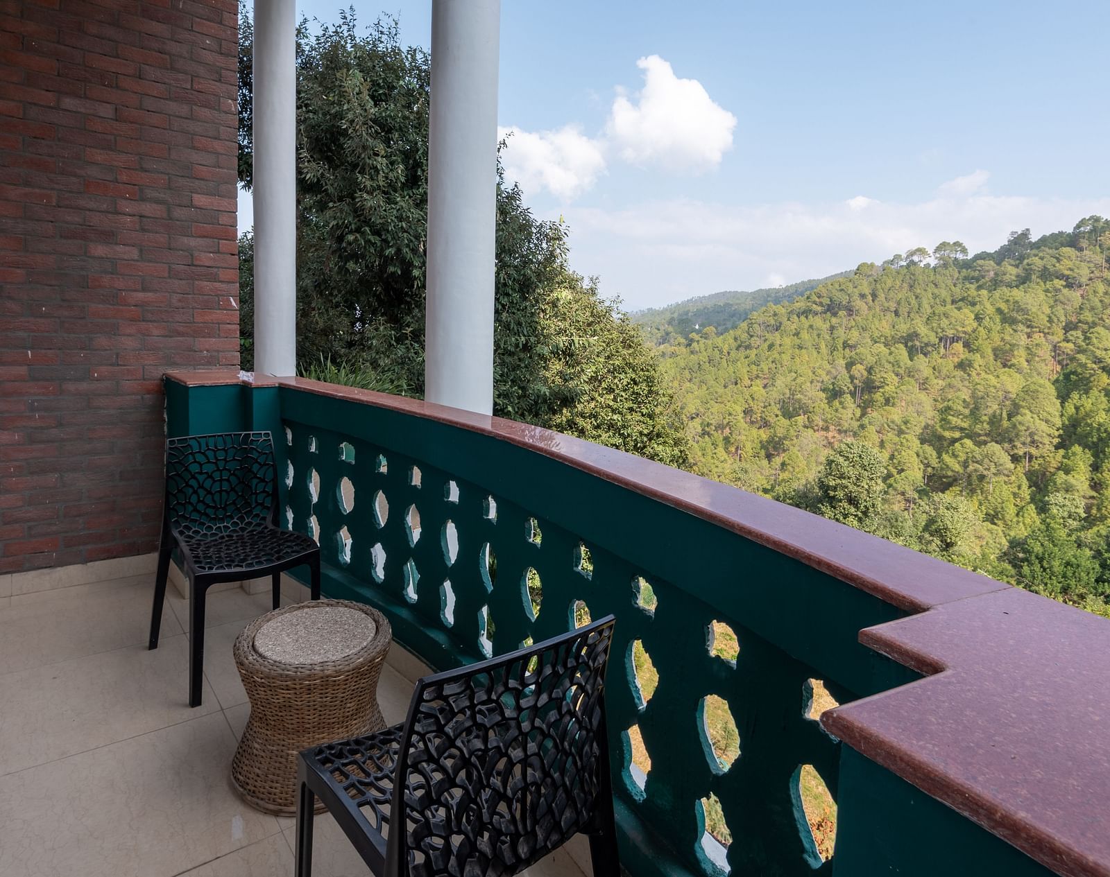 Honeymoon suite-DSC 1014-HDR